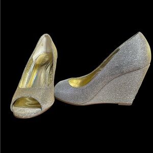 Kelly&Katie wedges, size 7